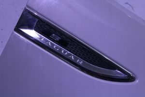 Jaguar E-Pace Fender 