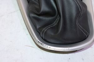 Lancia Delta Vaihdevivun/vaihtajan verhoilu nahka/nuppi 735452515