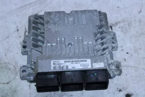 Ford C-MAX II Dzinēja vadības bloks AV6112A650YG