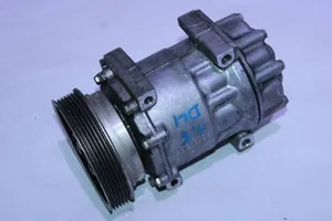 Nissan Qashqai Ilmastointilaitteen kompressorin pumppu (A/C) 926009865R