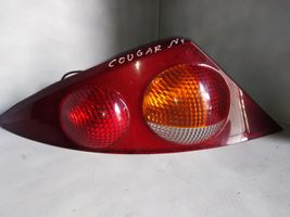 Ford Cougar Aizmugurējais lukturis virsbūvē 938875