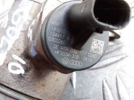 Volkswagen Golf VI Pompe d'injection de carburant à haute pression 03C127026D