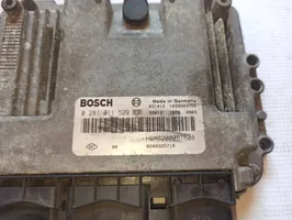 Renault Trafic II (X83) Sterownik / Moduł ECU 8200325719