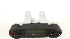 Hyundai ix35 Unidad de control climatización 972502Y301