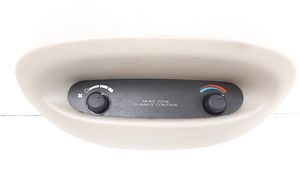 Chrysler Voyager Gaisa kondicioniera / klimata kontroles / salona apsildes vadības bloks (salonā) 