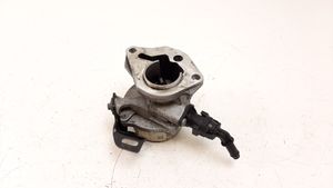 Nissan NV200 Alipainepumppu 705641000