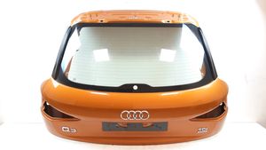 Audi Q3 8U Aizmugurējais pārsegs (bagāžnieks) 