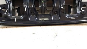 Audi RS6 C6 Задняя крышка (багажника) 