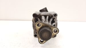 BMW 7 E32 Power steering pump 