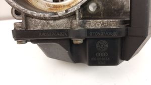 Volkswagen PASSAT B6 Clapet d'étranglement 03G128063A