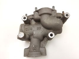 Audi RS6 C6 Carcasa del termostato 4F0115201B