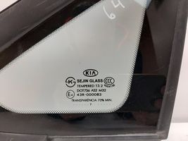 KIA Carens II Trikampis stiklas kėbulo priekyje 43R000083