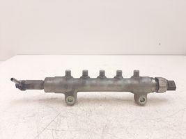 Subaru Outback Tuyau de conduite principale de carburant 119004K00621