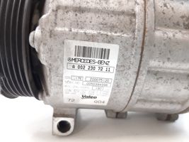 Mercedes-Benz Sprinter W906 Air conditioning (A/C) compressor (pump) A0022307211