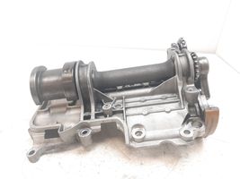 Volkswagen Polo IV 9N3 Arbre d'équilibrage pompe à huile 045103127D