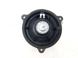 Opel Vivaro Haut-parleur de porte avant 577449