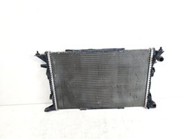 Audi A4 S4 B8 8K Radiatore di raffreddamento 8K0121251R