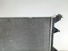 Volkswagen Touran II Radiateur de refroidissement 5K0121251S