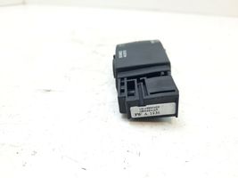 Opel Vivaro Sound control switch 255522448R