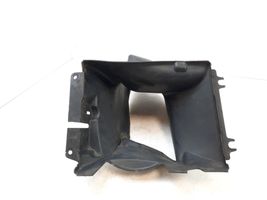 Audi RS6 C6 Parte del condotto di aspirazione dell'aria 4F0121334G