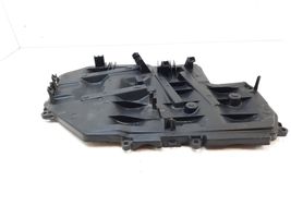 Audi RS6 C6 Tapa de caja de fusibles 4F1907614