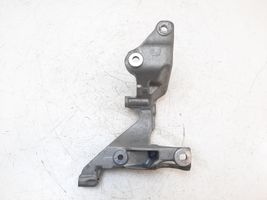 Renault Trafic III (X82) EGR-venttiilin/lauhduttimen kiinnike 147174072R