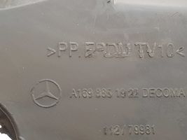 Mercedes-Benz B W245 Kratka dolna zderzaka przedniego A1698851922