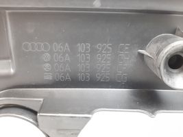 Audi A3 S3 A3 Sportback 8P Copri motore (rivestimento) 06A103925CE