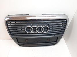 Audi A6 S6 C6 4F Etupuskurin ylempi jäähdytinsäleikkö 4F0853651