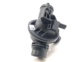 BMW 6 F12 F13 Termostat / Obudowa termostatu 7605431