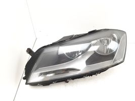 Volkswagen PASSAT B7 Lampa przednia 3AC941005