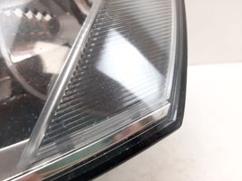 Volkswagen PASSAT B7 Lampa przednia 3AC941005