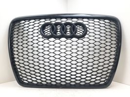 Audi RS6 C6 Griglia superiore del radiatore paraurti anteriore 4F0853651AL