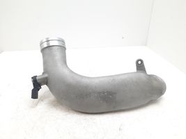 Audi RS6 C6 Tube d'admission de tuyau de refroidisseur intermédiaire 07L145728E