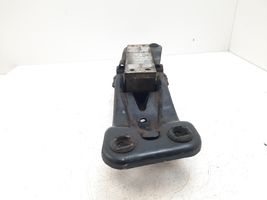 Infiniti FX Gearbox mounting bracket 