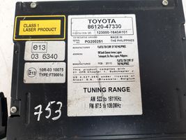 Toyota Prius (XW30) Radio/CD/DVD/GPS-pääyksikkö 8612047330