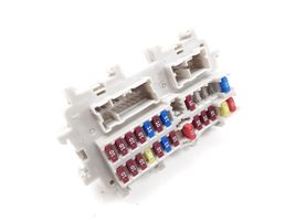 Nissan Navara D40 Fuse module 1052918