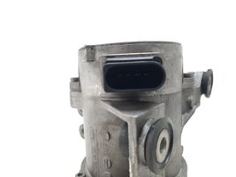 BMW 5 E60 E61 Water pump 70285120