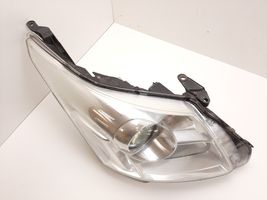 Toyota Avensis T270 Lampa przednia H279HRAE