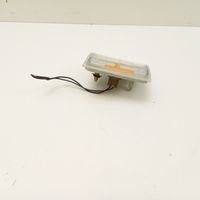 Chevrolet Tahoe Front indicator light CEC88