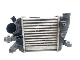 Audi A4 S4 B7 8E 8H Chłodnica powietrza doładowującego / Intercooler 8E0145805R