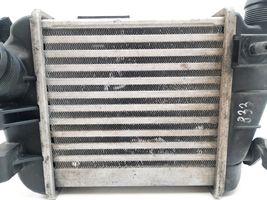 Audi A4 S4 B7 8E 8H Chłodnica powietrza doładowującego / Intercooler 8E0145805R