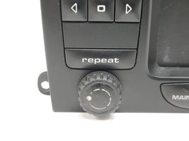 Porsche Cayenne (9PA) Radio/CD/DVD/GPS head unit 7L5035191E
