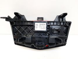 Toyota Prius+ (ZVW40) Oro kondicionieriaus/ klimato/ pečiuko valdymo blokas (salone) 5590047161