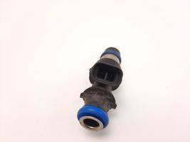 Hummer H2 Fuel injector 25317628