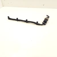 Volkswagen Tiguan Fuel return line/hose S20926A