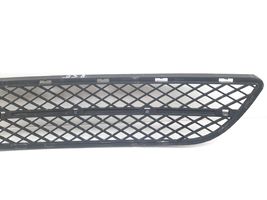 BMW 3 E90 E91 Grille inférieure de pare-chocs avant 7134074