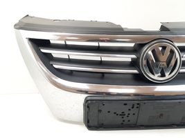 Volkswagen PASSAT CC Griglia superiore del radiatore paraurti anteriore 3C8853651