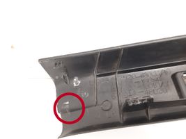 Lexus RX 300 Etuoven kynnyksen suojalista 6792048020