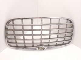 Chrysler 300 - 300C Maskownica / Grill / Atrapa górna chłodnicy 04806455AA